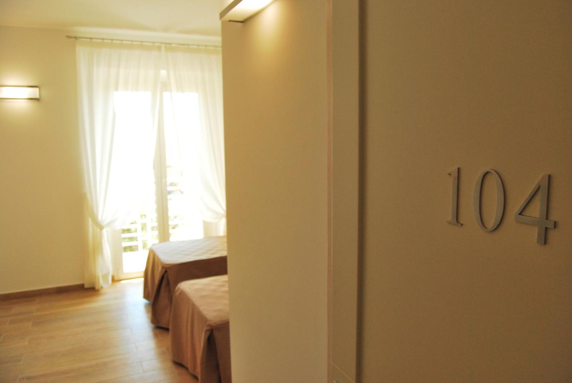 Hotel Di Nardo Petacciato Buitenkant foto